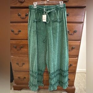 Mittoshop green pants. NWT